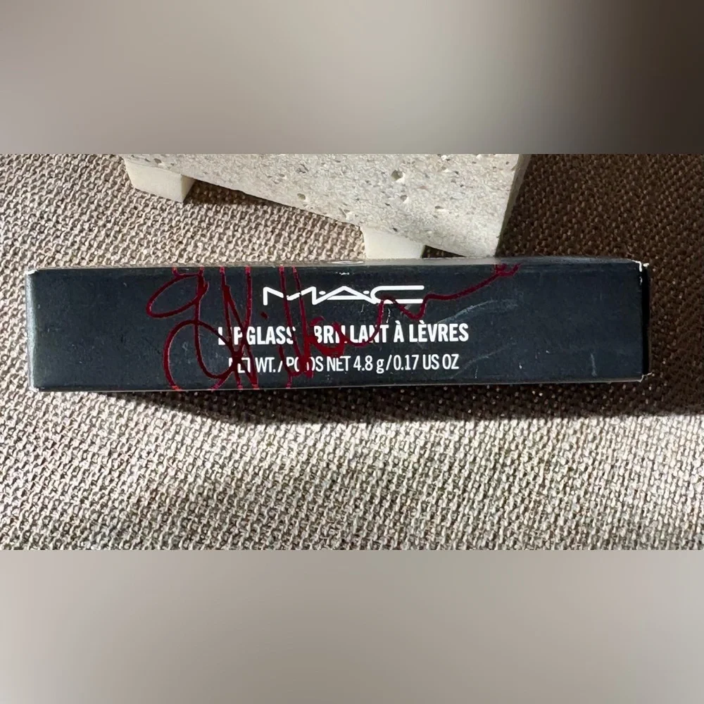 MAC x Rihanna - Viva Glam Lipglass - LIMITED-EDITION✨ 🍒 - Picture 7 of 10